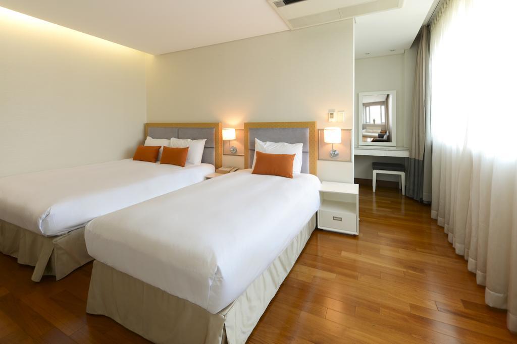 Hotel Prince Seul Esterno foto
